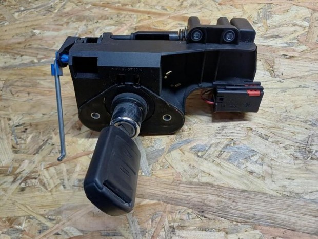 Opel Corsa C (2000-2010) Csomagtrajt Zr Kulccsal