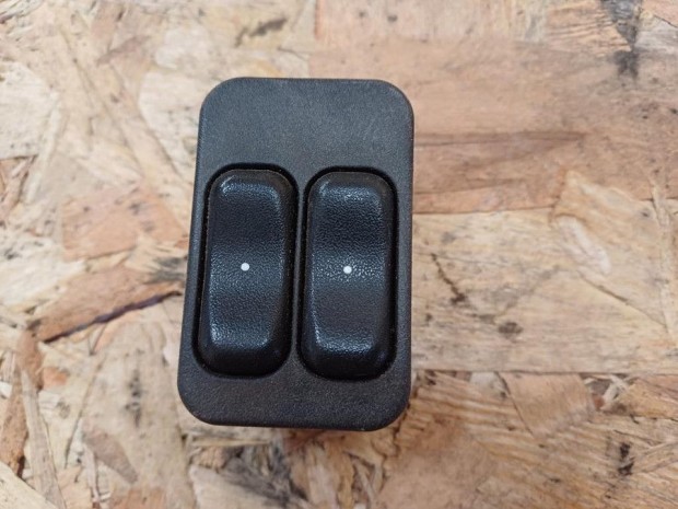 Opel Corsa C (2000-2010)  Bal Els� Ablakemel� Kapcsol�