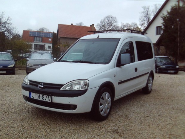 Opel Corsa Combo 1.6 Tour Njoy J motorral.klm...