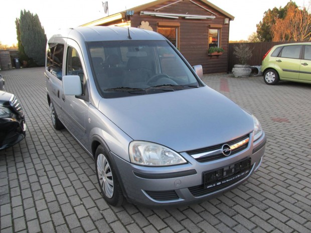 Opel Corsa Combo Cargo 1.3 CDTI Easytronic