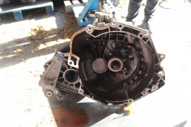 Opel Corsa D 11- 1.2B A12XER sebessgvlt 5 seb. (407)