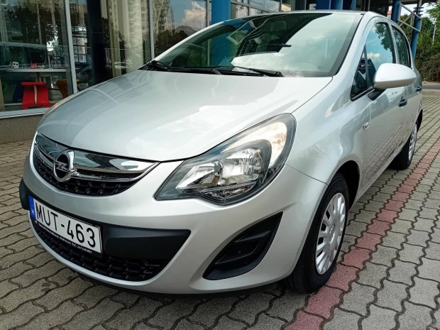 Opel Corsa D 1.0 Selection Mg beindul reggel!...