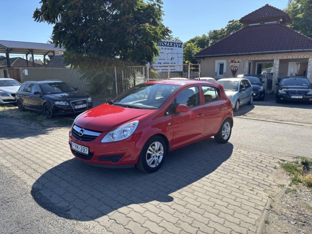 Opel Corsa D 1.2 Color Edition