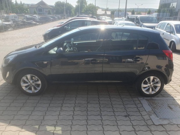 Opel Corsa D 1.2 Cosmo 73000km klima 1tulaj