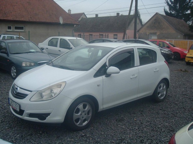 Opel Corsa D 1.2 Cosmo