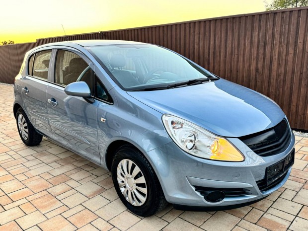Opel Corsa D 1.2 Cosmo Friss Vizsga