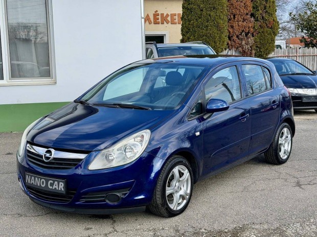 Opel Corsa D 1.2 Cosmo Kl�ma! Fed�lzeti computer!