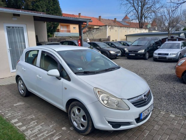 Opel Corsa D 1.2 Cosmo Kl�m�s!