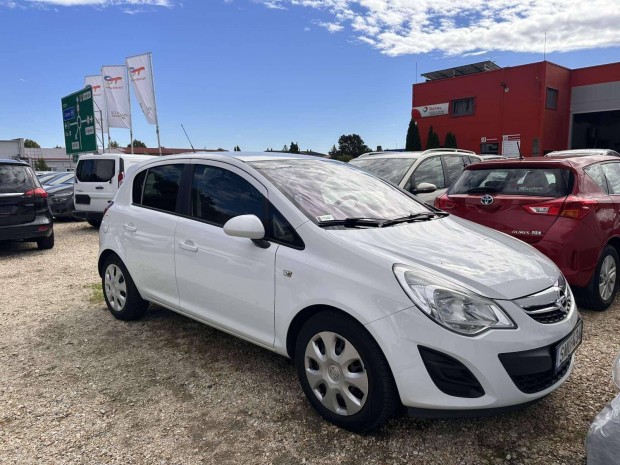 Opel Corsa D 1.2 Cosmo tempomat.ül.korm-fűtés