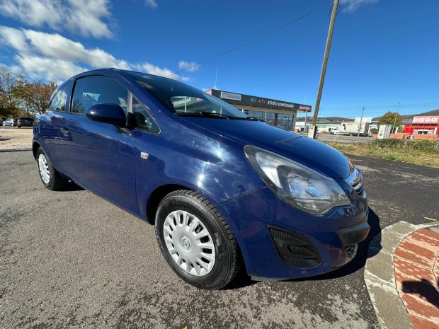 Opel Corsa D 1.2 Drive 137.000km! szervízkönyve...