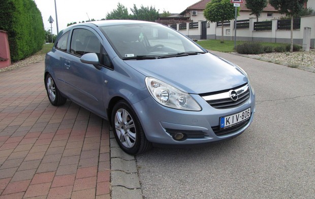Opel Corsa D 1.2 Enjoy 164500 Km..Automata váltós!
