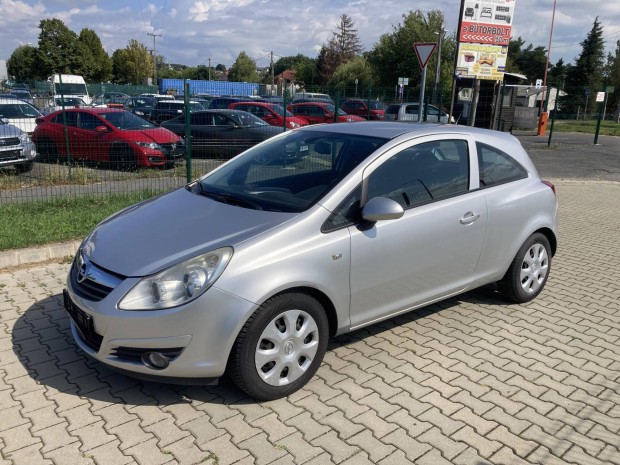 Opel Corsa D 1.2 Enjoy