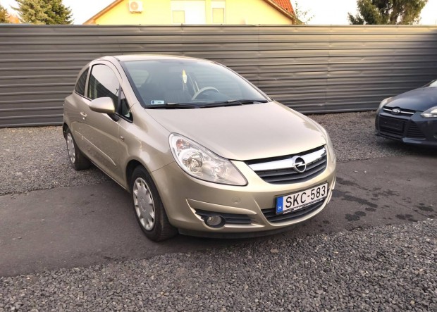 Opel Corsa D 1.2 Enjoy Friss szervz - 5 ve eg...