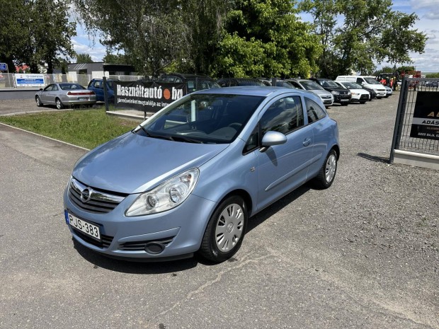 Opel Corsa D 1.2 Enjoy Klíma.el.ablak