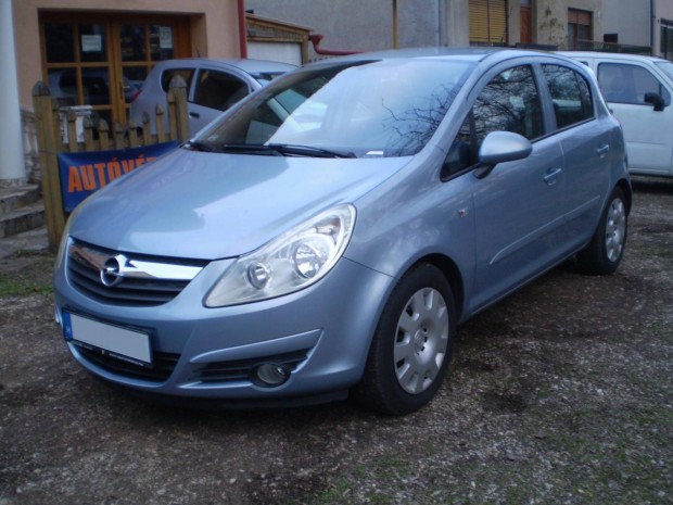 Opel Corsa D 1.2 Essentia Klíma Magyarországi