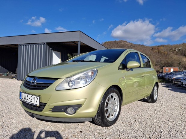 Opel Corsa D 1.2 Essentia Szp llapot . Csere...
