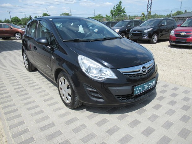 Opel Corsa D 1.2 Selection / 143 Ezer KM / SZER...