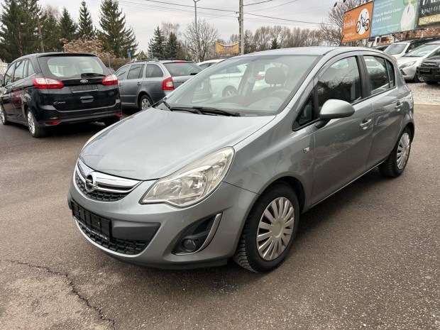 Opel Corsa D 1.4 Active 137 ekm!T�li kerekek!V�...