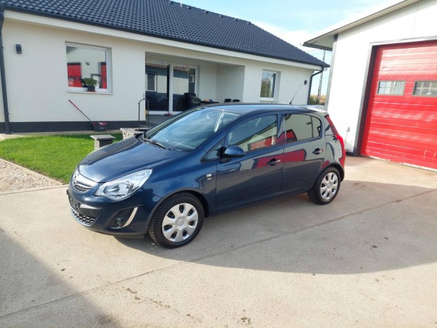 Opel Corsa D 1.4 Active