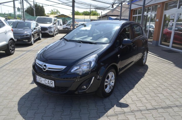 Opel Corsa D 1.4 Active ! 111.001 KM ! Végig VE...