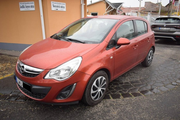 Opel Corsa D 1.4 Color Edition 100Le