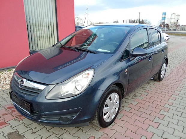 Opel Corsa D 1.4 Cosmo