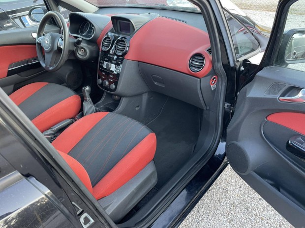 Opel Corsa D 1.4 Enjoy