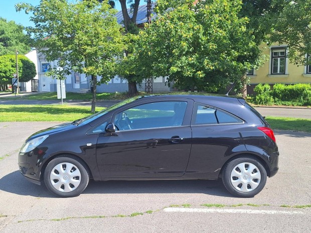 Opel Corsa D 1.4 Enjoy
