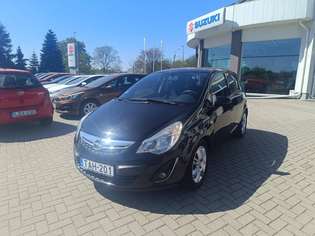Opel Corsa D 1.4 Enjoy