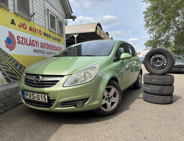 Opel Corsa D 1.4 Enjoy ITT és Most Akció!!! SZÉ...