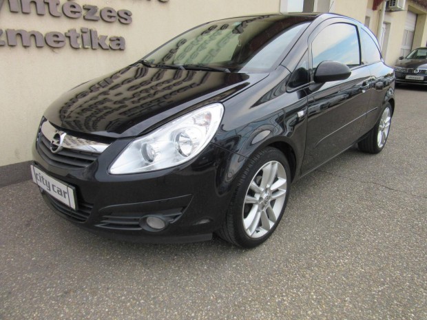 Opel Corsa D 1.4 Enjoy Klima. ABS !