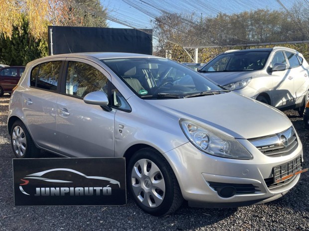 Opel Corsa D 1.4 J llapot kiskocsi a jl bev...