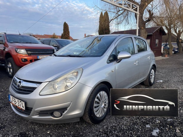 Opel Corsa D 1.4 Megbzhat klms vrosi kisau...