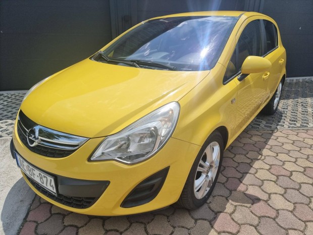 Opel Corsa D 1.4 Selection Start-Stop Szép Kaná...