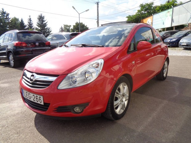 Opel Corsa D 1.4 Sport 153ekm!! Magyarországi!...