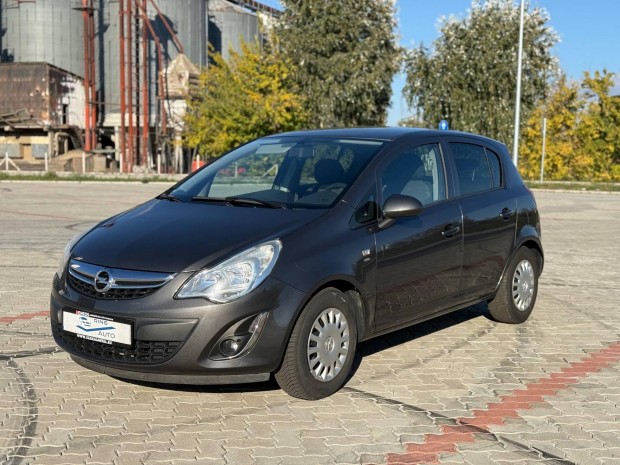 Opel Corsa D 1.4 Sport Rozsdamentes / Megvigy�z...