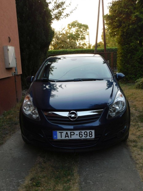 Opel Corsa D 1.4 benzin