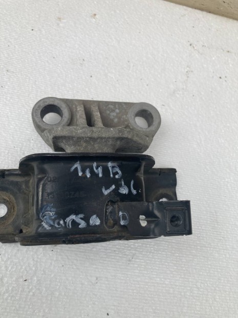 Opel Corsa D 1,4-es benzines váltó és motor tartó bak (2006-14)