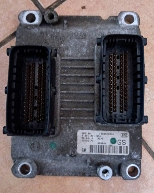 Opel Corsa D 1.6 turbó motorvezézlő (GS, 55565773) nullázva