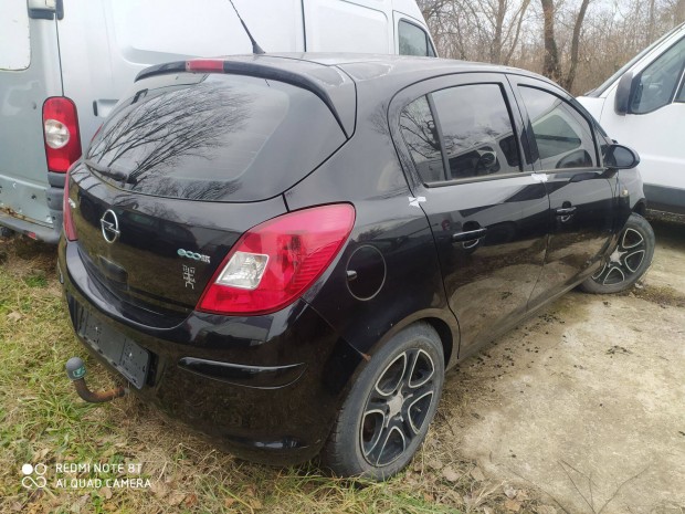Opel Corsa-D 2008 1.3 D bontott jármű