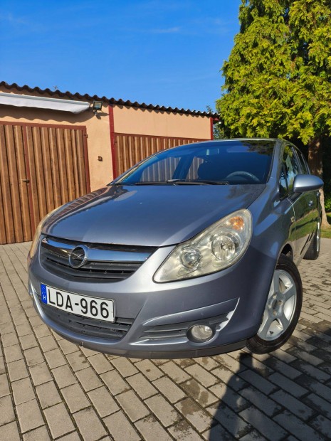 Opel Corsa D