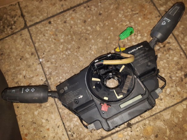Opel Corsa D Bajuszkapcsoló