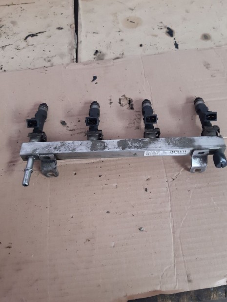 Opel Corsa D Injektor Híd