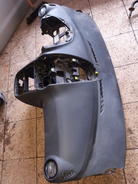 Opel Corsa D Műszerfal Héj