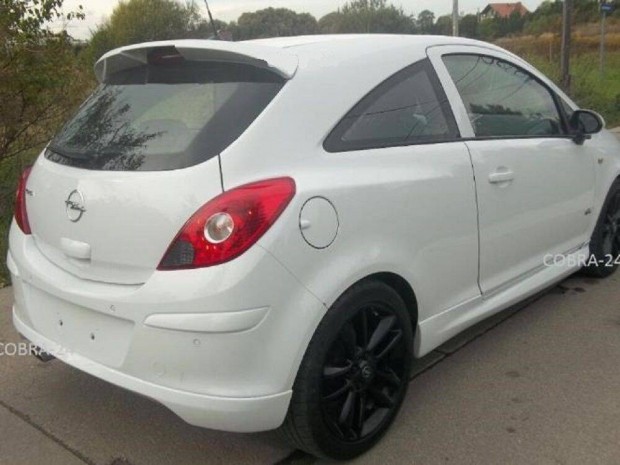 Opel Corsa D OPC spoiler