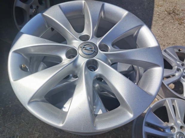 Opel Corsa D, E gyári újszerű alufelni szett