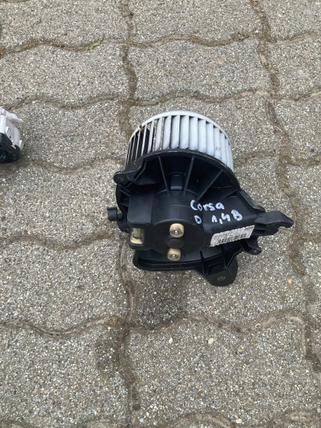 Opel Corsa D benzines ftmotor (2007-14)