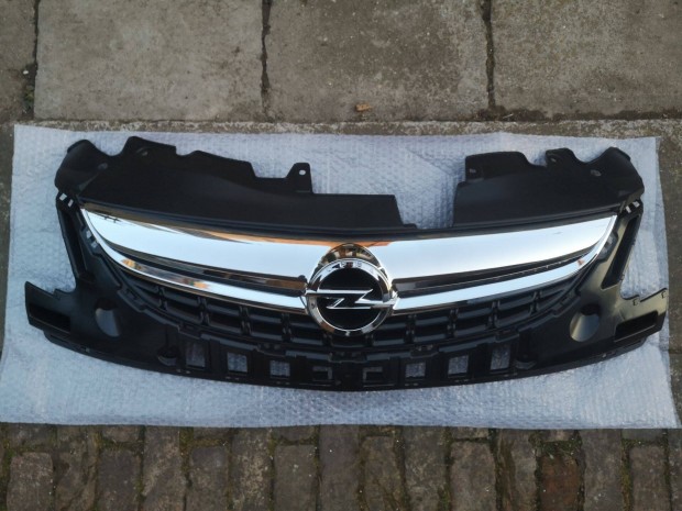 Opel Corsa D facelift hűtőrács 2010-2014