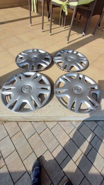 Opel Corsa D gyári 16" disztárcsa garnitúra
