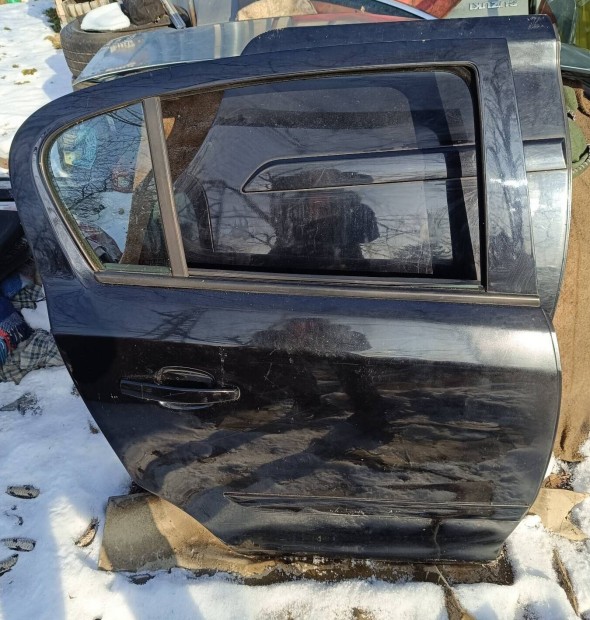 Opel Corsa D h�ts� ajt� 